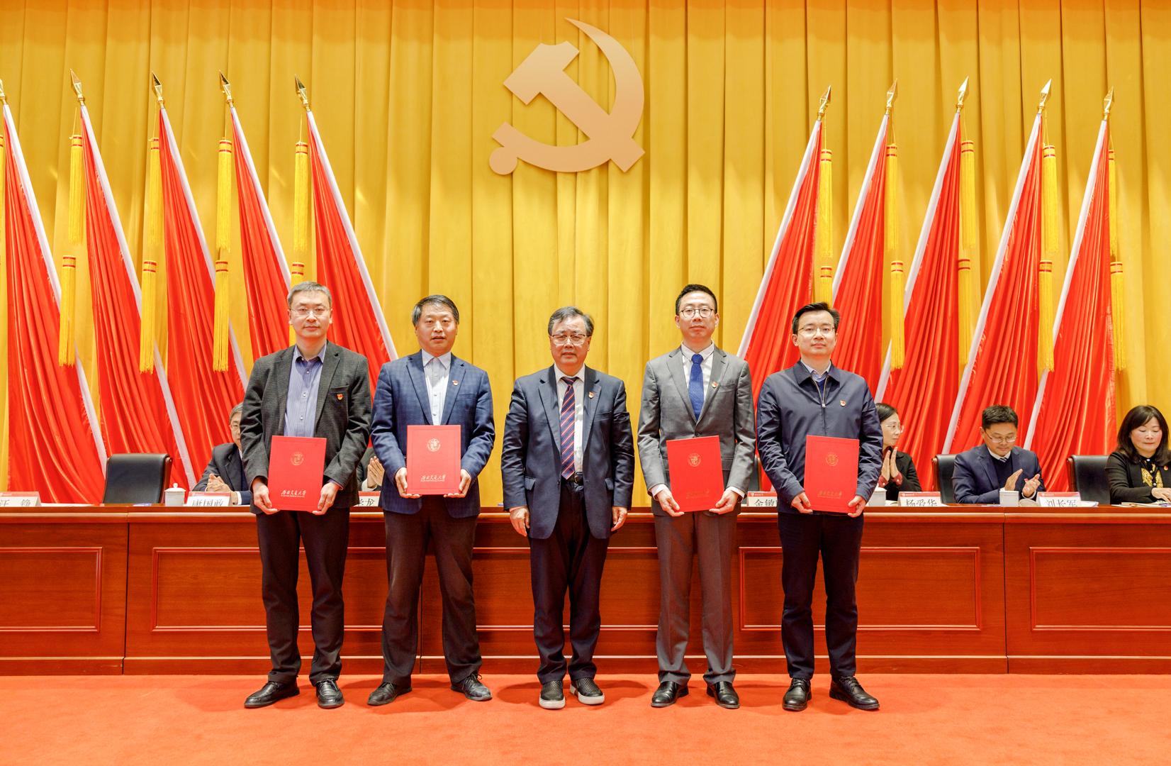 JHWL7624.jpg JHWL7624.jpg